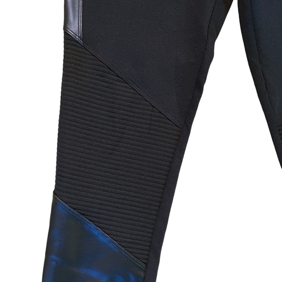 Assets by SPANX NEW Moto Shaping Leggings Size Medium in Black - Picture 7 of 16